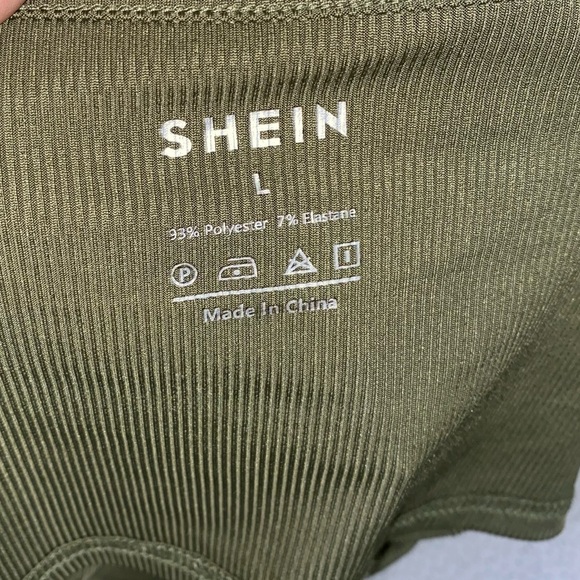 NWOT SHEIN Inawly backless crop top halter - Picture 5 of 5